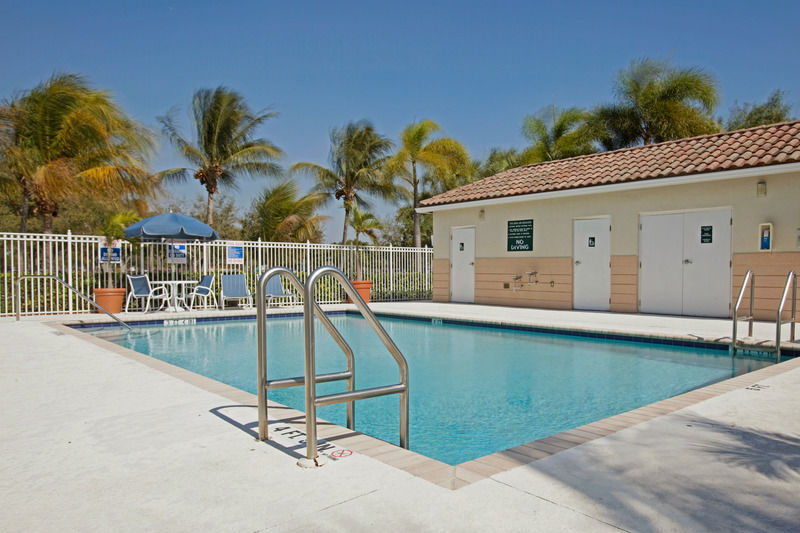 Extended Stay America Suites - Fort Lauderdale - Tamarac Экстерьер фото